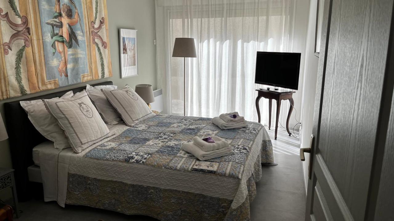 Au Coeur Des Lices *** Centre Historique Avignon Apartman Kültér fotó