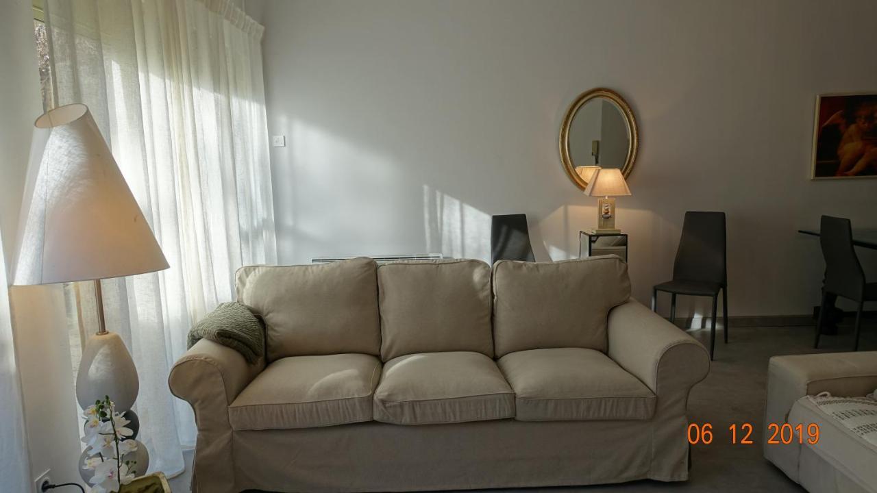 Au Coeur Des Lices *** Centre Historique Avignon Apartman Kültér fotó